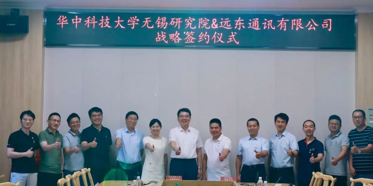 中國(guó)科學(xué)院院士丁漢率隊(duì)來(lái)訪(fǎng)遠(yuǎn)東參觀交流